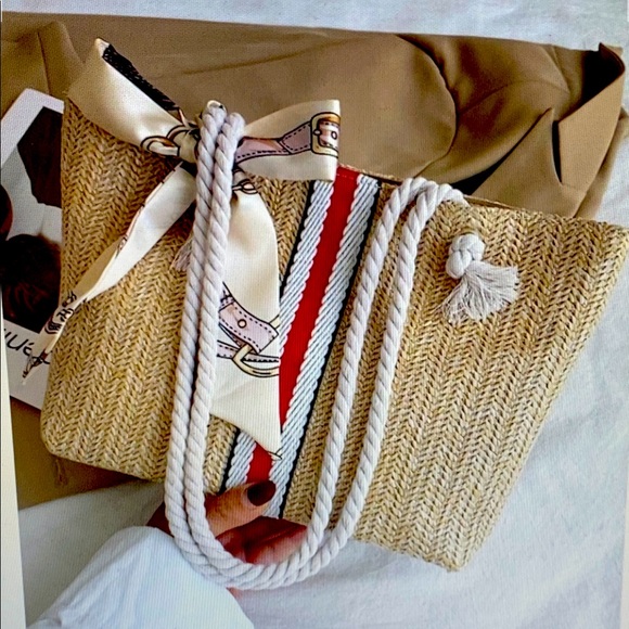 Handbags - REDUCED Striped Pattern Straw Bag with Scarf NWT